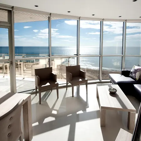 维斯塔贝拉公寓 *